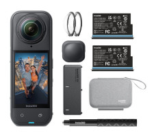 Экшен-камера Insta360 X5 Essentials Bundle